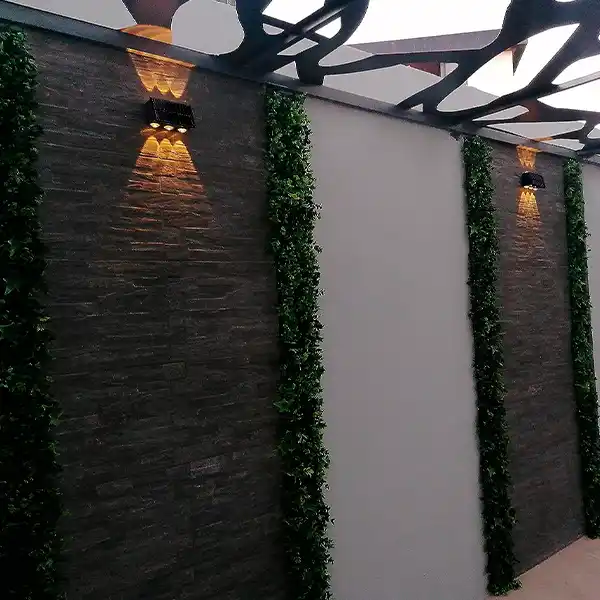 Aplique Solar LED Decorativo para Exterior - Energía Sostenible Aplique solar LED para exterior iluminación para jardines con energía solar