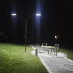 Lampara solar LED 150W para alumbrado público y exterior, ideal para calles y zonas rurales